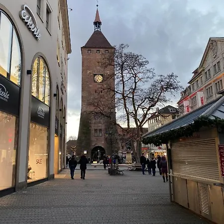 Im Stadtzentrum Mit W-lan Sweet Apartment *